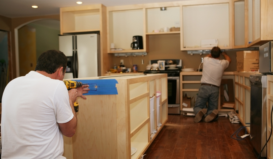 How to Hire a Kitchen Remodeling Contractor: Essential Tips for a Successful Project